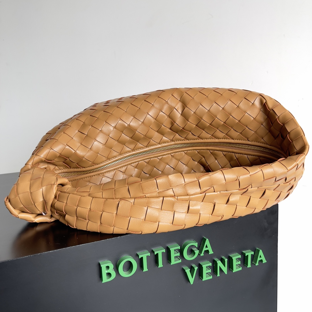 Bottega Veneta Hobo Bags